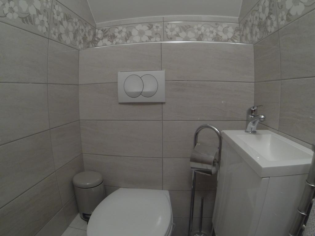 Apartment In Centre For 7 Спліт Номер фото